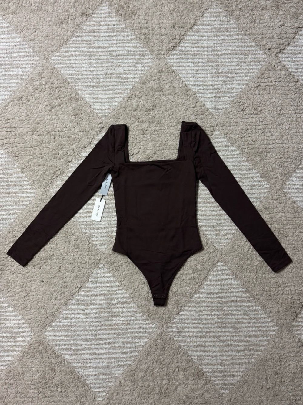 Aritzia Contour Squareneck Longsleeve Bodysuit